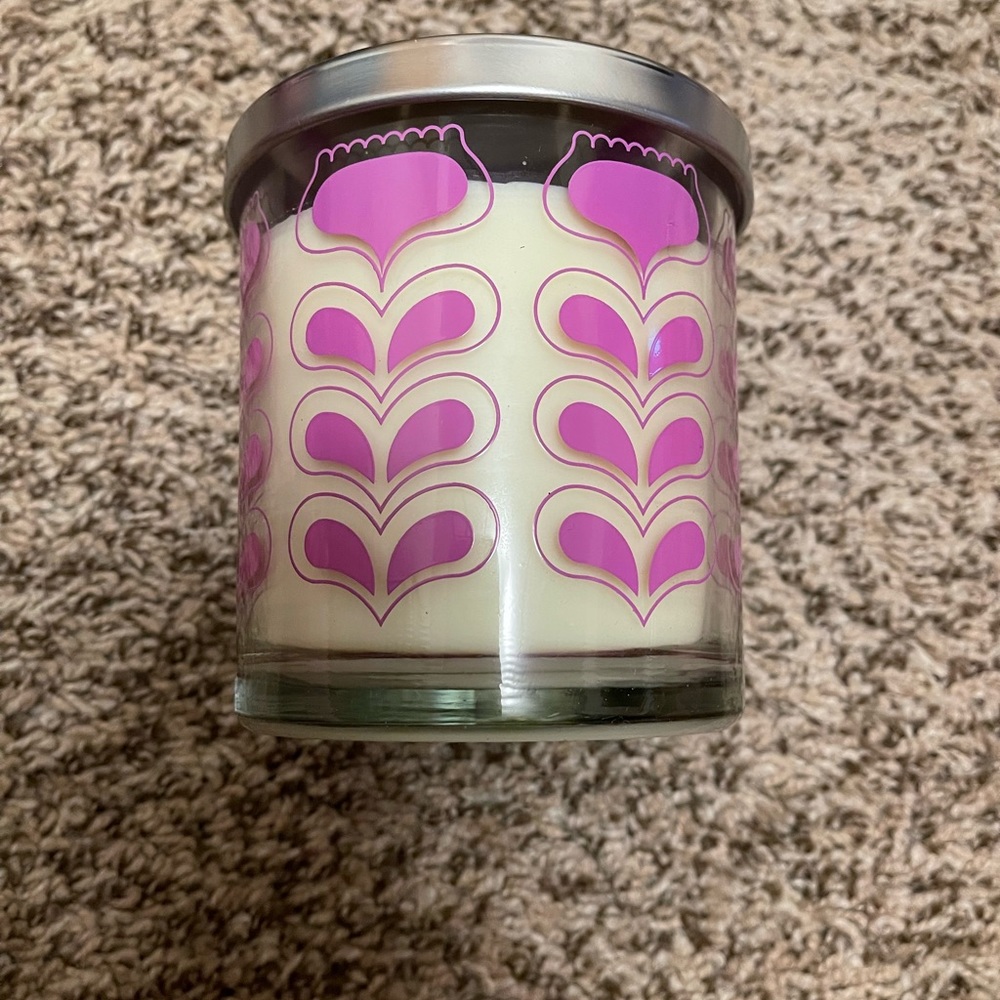 Juicy Berry 2-Wick 14.8oz Candle HH NWT  🕯️
